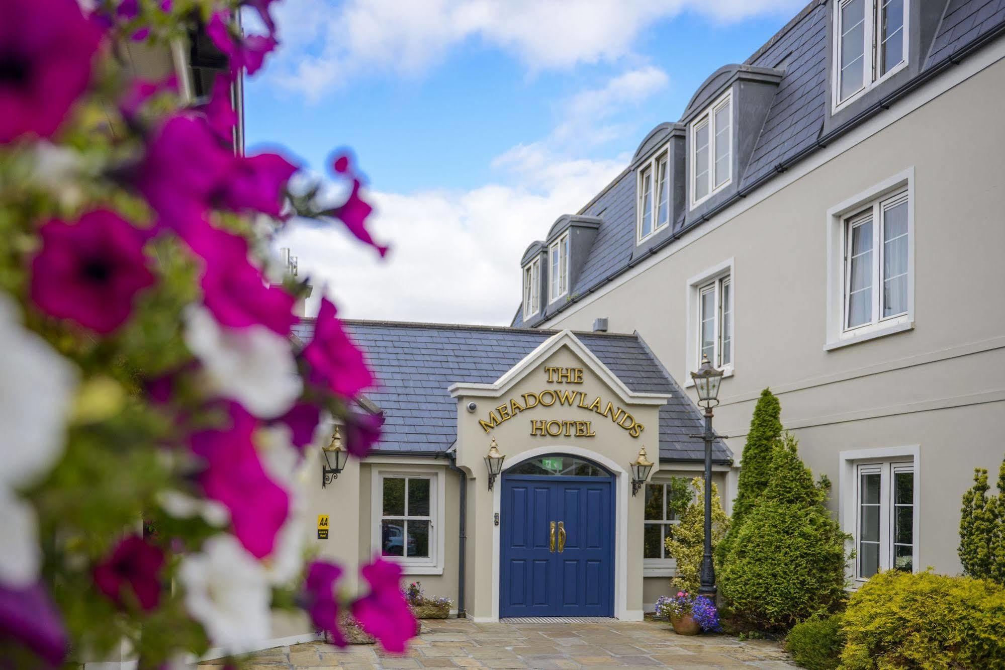 Meadowlands Hotel Tralee Exterior foto